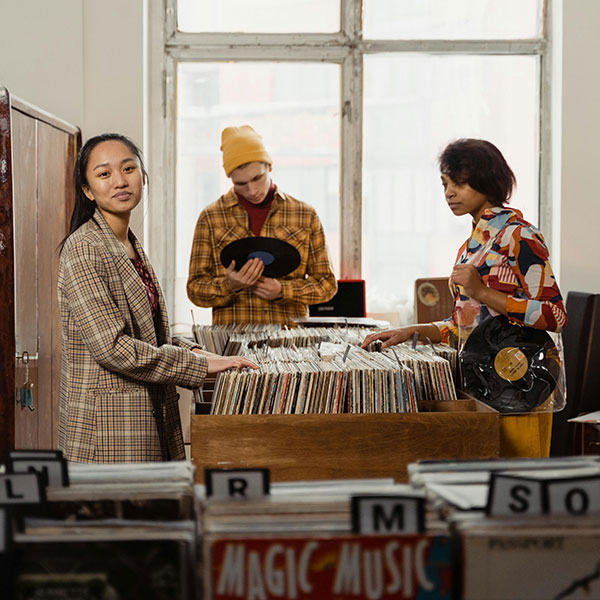Gen Z is the “driving force” of vinyl's current popularity, survey finds